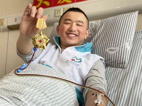 [南京市]95后小伙捐献造血干细胞救人 受捐者写信真情致谢_江苏省红十字会
