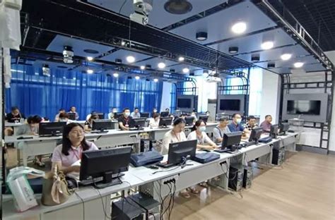 洛阳市推动企业‘三大改造’培训班在洛阳科技大市场举办-洛阳理工学院