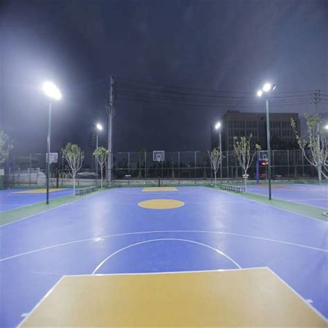 户外篮球场照明灯具 室外篮球场布置方案灯杆以及安装
