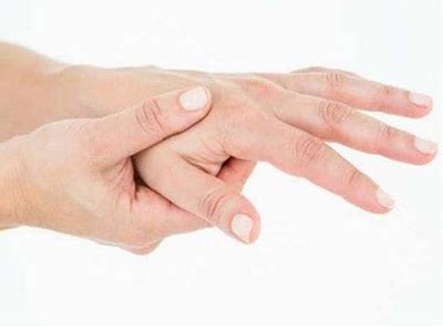 手指关节胀痛怎样治疗，手指关节痛如何治疗？