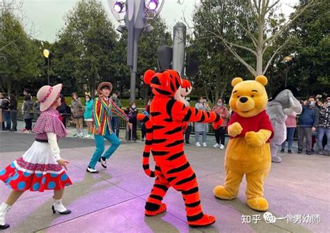 上海的迪士尼乐园一天能玩完吗？上海迪士尼一般需要排队多久？_法库传媒网