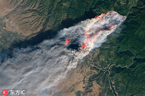 美国加州山火死亡人数升至23人 NASA公布大火卫星照片