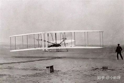 飞机为什么是莱特兄弟发明的？和莱特兄弟和寇蒂斯的专利之争_手机凤凰网