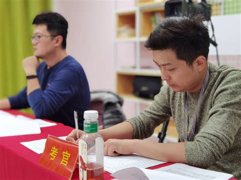 武汉成人播音主持培训课程-地址-电话-力源传媒培训