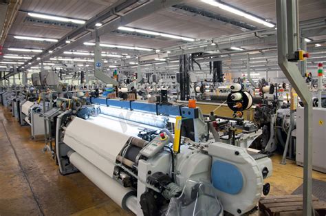 2021年前4个月 纺织品服装行业规模以上企业增加值增长16.1%-行业资讯-定制攻略-五洲之星