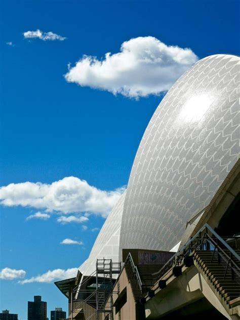 蓝天下的悉尼歌剧院 - 堆糖，美图壁纸兴趣社区