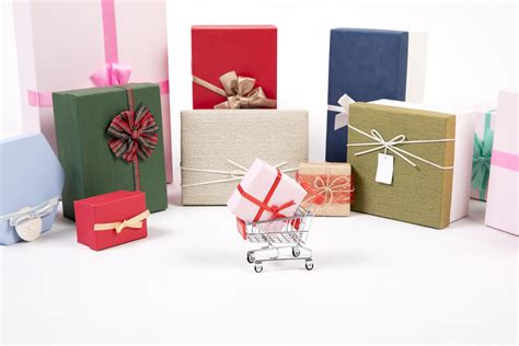 商务礼品定制|商务礼品定制案例|企业商务礼品定制案例 9年采购员教你如何选择商务礼品