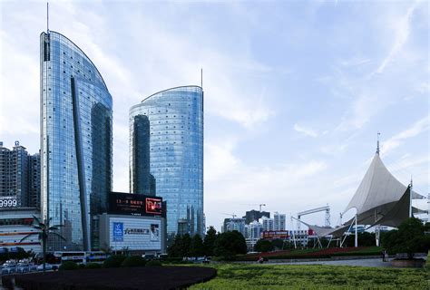 长江科服光谷企业天地：打造全国一流的中部地区创新示范园区_大武汉