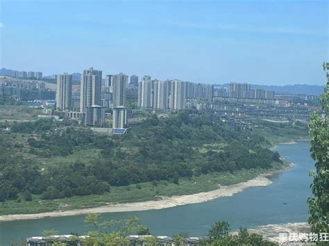 重庆连续高温天气，嘉陵江江水都被晒干了，网友：变嘉陵工了_腾讯视频