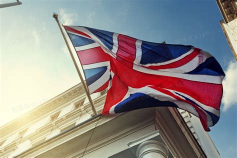 建筑物与飘扬着的英国国旗高清jpg图片免费下载_编号z0oh428dz_图精灵