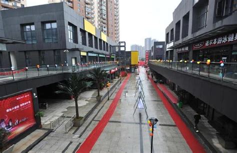 荆州街商业街，现代主义风格，3层 - SketchUp模型库 - 毕马汇 Nbimer