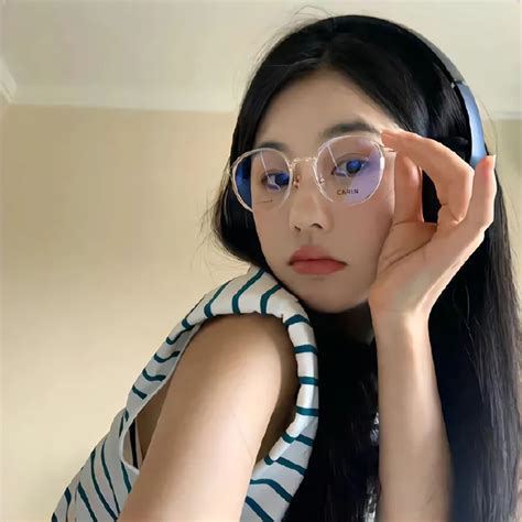 14女生照片图片