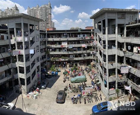 上海中心城区“老破小”小区拆除重建，居民不花一分钱原址住上“新房”