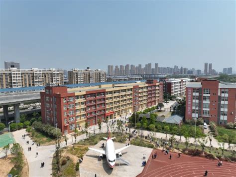 【武汉光谷科技职业技术学校】2022最新招生信息|招生专业|在线报名