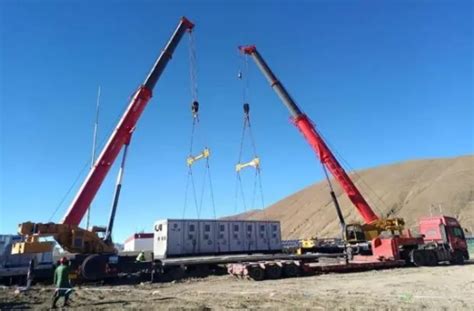 西藏昌都天晶光伏项目首台储能电池舱完成吊装|新能源工博士资讯中心