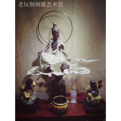 工艺品拍摄 佛教用品 淘宝产品摄影 济公活佛神像_岞海印象-站酷ZCOOL