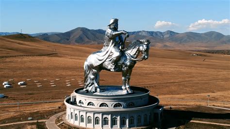 成吉思汗，成吉思汗雕像视频素材,历史军事视频素材下载,高清3840X2160视频素材下载,凌点视频素材网,编号:410784