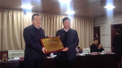 新闻中心--安阳建工（集团）问鼎“2014年度市长质量奖”