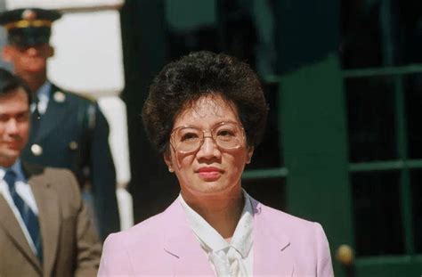 科拉松·阿基诺：首位华人女总统