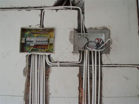 房屋装修水电布线知识 弱电为什么不能串联? - 装修保障网