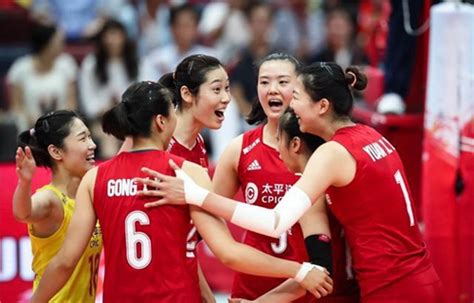 世联赛征程开启 中国女排要靠团队“往前冲”_东方体育