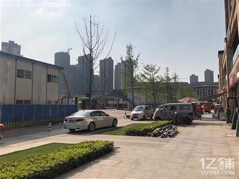 龙华壹方城临街商铺在售-均价价格-户型面积-租金回报率-周边配套-找房侠