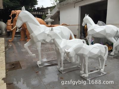现代马雕塑摆件- 建E网3D模型下载网