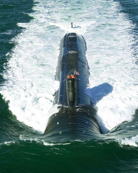 10·2美国核潜艇南海撞击事件 - 快懂百科