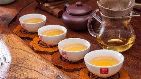 普洱茶知识：如何辨别春茶、夏茶、谷花茶，哪种好？__凤凰网