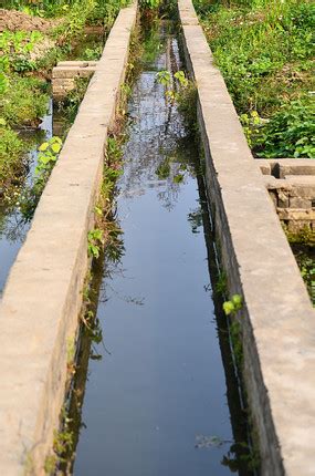 青铜峡市修复水渠保灌溉