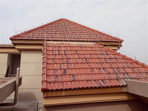 屋顶明装避雷带-电气施工-筑龙电气工程论坛