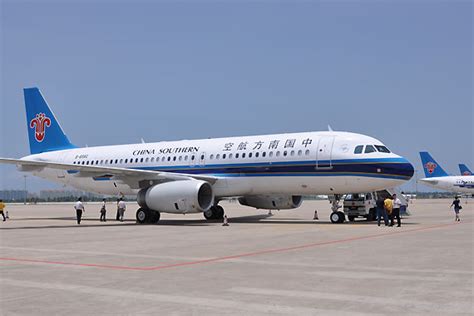 中国南方航空公司有多少架飞机-