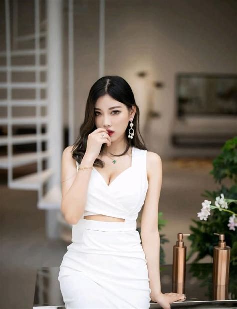 美女杨晨晨(杨橙橙)图片