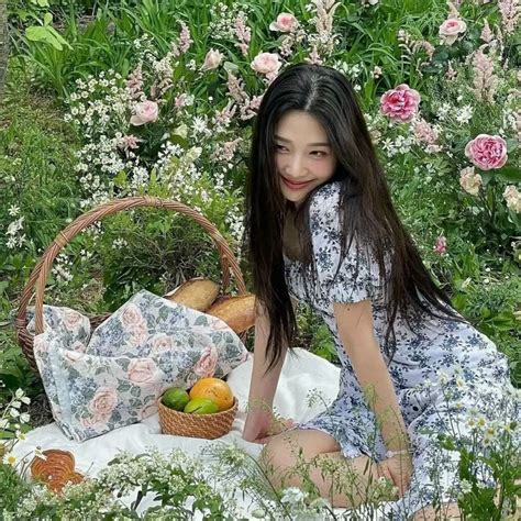 朴秀荣壁纸Jiy图片 朴秀荣壁纸Jiy图片