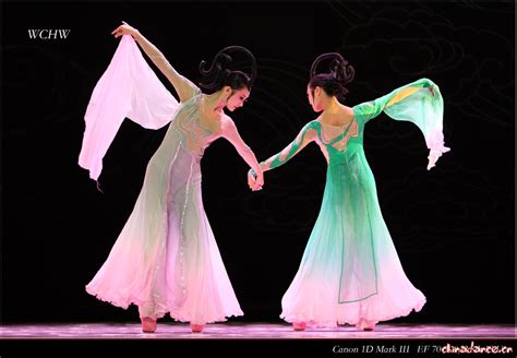 北京舞蹈学院 中国古典舞系 舞剧《梁祝》精彩剧照 摄影@舞蹈中国-刘海栋-搜狐体育