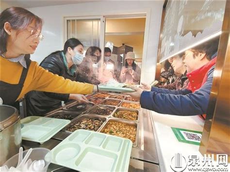 鲤城东升社区长者食堂开业 提供三餐配套多种服务 - 社会民生 - 东南网泉州频道