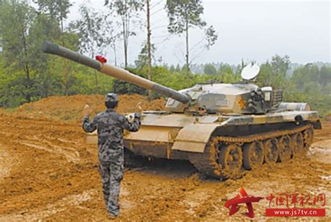 外媒：中国96改坦克赴俄参赛 已换装新引擎_军事_环球网