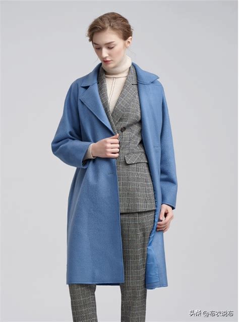 雾霾蓝大衣的几种搭配方法，展现个性和时尚_龙翼神风新闻网