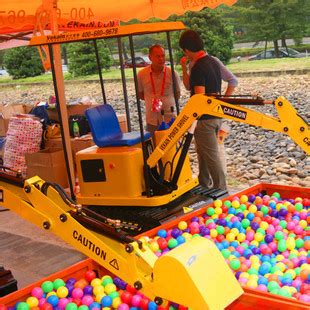 儿童游乐场挖掘机电动投币游乐园室外商用挖沙挖土沙滩大型设备