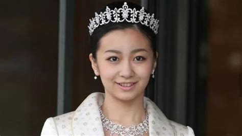日本皇室“最美公主”首次出访 身穿和服惊艳亮相_凤凰网视频_凤凰网