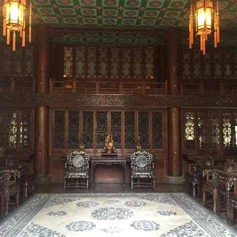 北京恭王府最值得一看的，当年和珅用金丝楠木打造的锡晋斋仙楼！