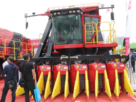 新疆钵施然智能农机精彩亮相新疆农业机械博览会 | 农机新闻网