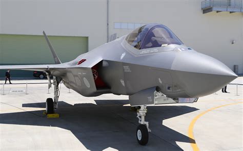 F-35战机加宽2.4米标新立异 自重增加性能却不见长|航母|战机|战斗机_新浪网