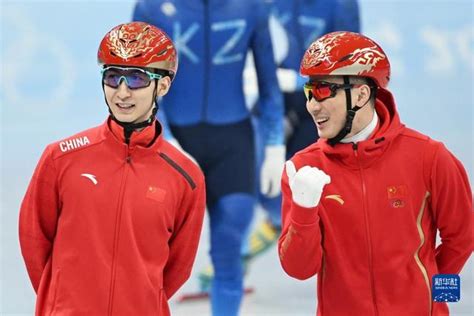 2022 北京冬奥会短道速滑男子 500 米决赛刘少昂夺金，武大靖获 B 组第一，如何评价本场比赛？
