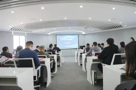 合肥保护中心进入长丰县创新集聚区开展业务培训