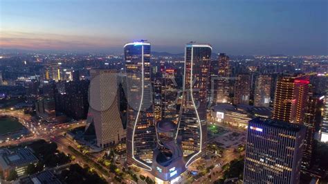2023杭州钱江新城市民中心游玩攻略,周围风景很好，各种风格各异...【去哪儿攻略】