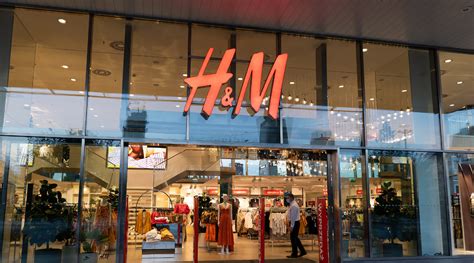 #HM回应关闭中国首店#：搬迁后还会再营业... 来自老板联播 - 微博