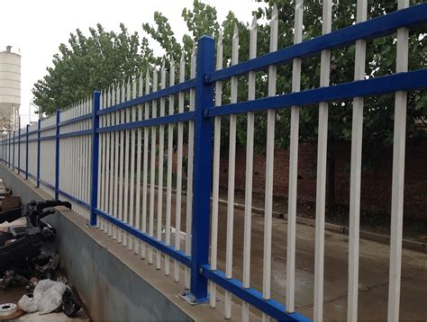 河南郑州许昌围墙三横杆蓝白护栏|烤漆护栏|锌钢围墙护栏设计 - 锦银丰 - 九正建材网