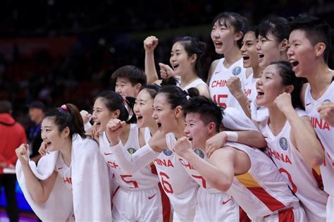 中国女篮力克澳大利亚，晋级亚洲杯决赛，迎战日本女篮！