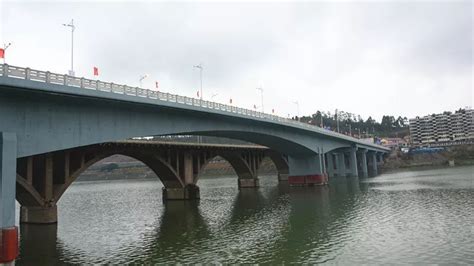 江苏泰州：常泰长江大桥5号墩主塔进入下横梁施工阶段-现代快报网